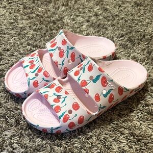 Crocs Cherry Slides Sandals Size 8 Pink